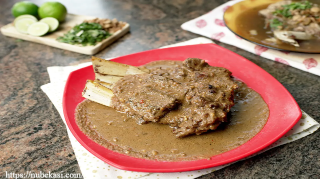 Mengenal Konro Karebosi: Kuliner Legendaris di Makassar